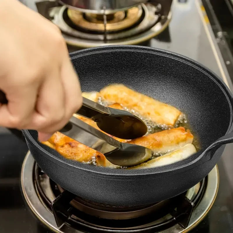 Cast iron flat-bottom pan, mini size, multi-functional, non-stick, durable cooking utensil, without lid