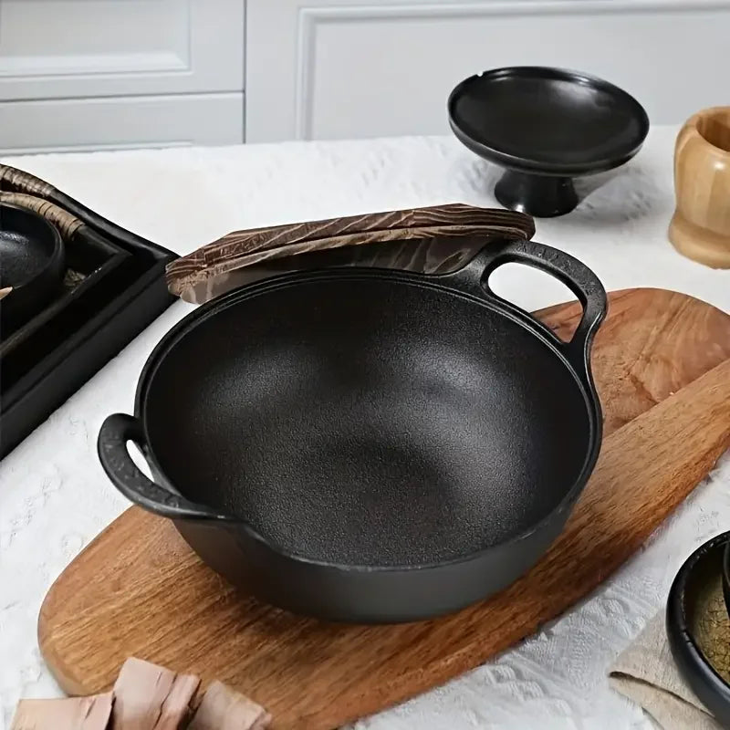 Cast iron flat-bottom pan, mini size, multi-functional, non-stick, durable cooking utensil, without lid