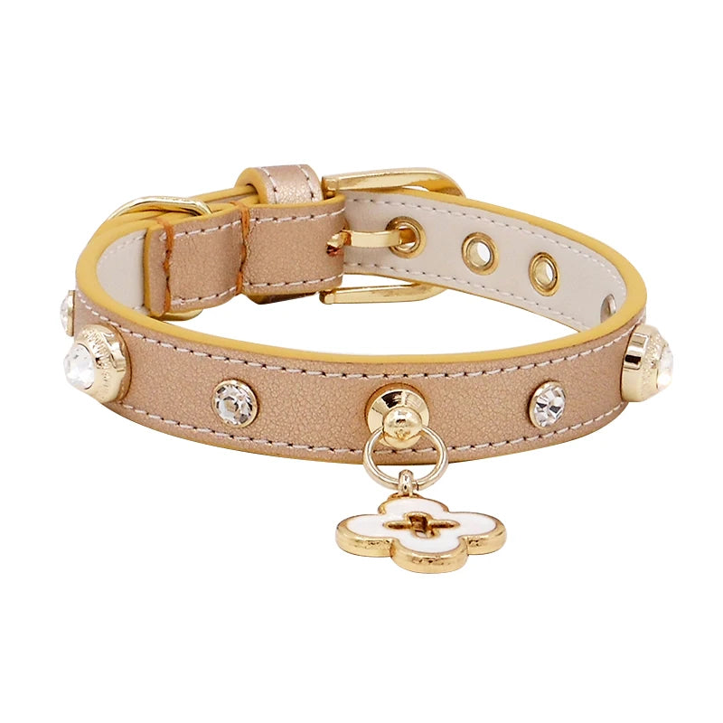 Pet Collars Crystal Charm Free Soft Genuiner Leather Big Diamond Dogs Cats Puppy Collars Necklace Poodle Papillon Chihuahua