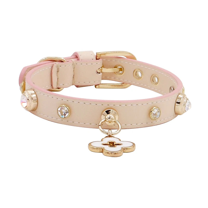 Pet Collars Crystal Charm Free Soft Genuiner Leather Big Diamond Dogs Cats Puppy Collars Necklace Poodle Papillon Chihuahua