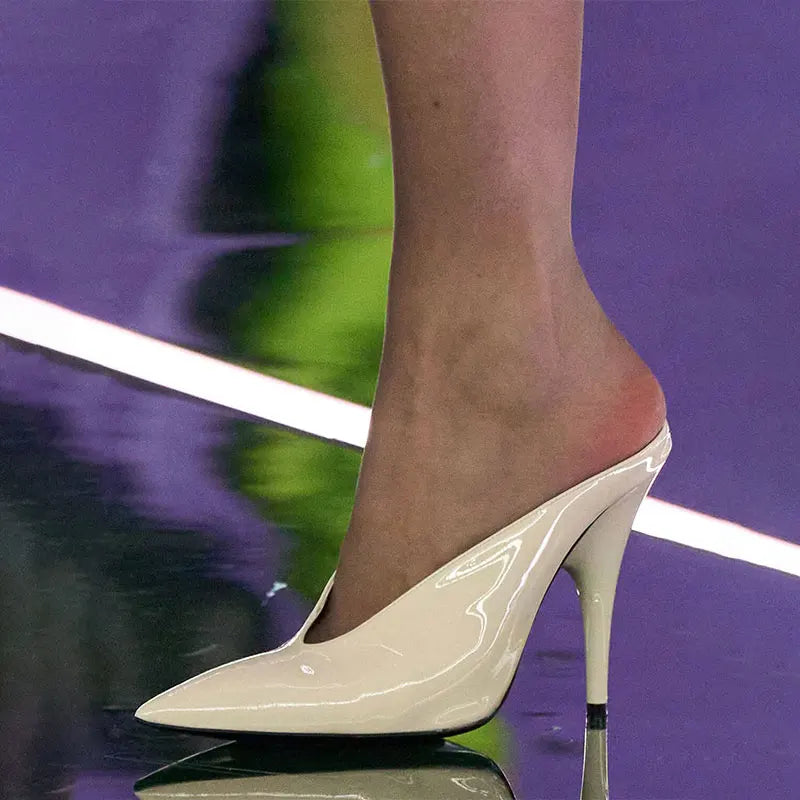 European and American Style Slim High Heels with Toe Caps, Women's Fashionable Outer Wear, Shallow Patent Leather Single Shoes