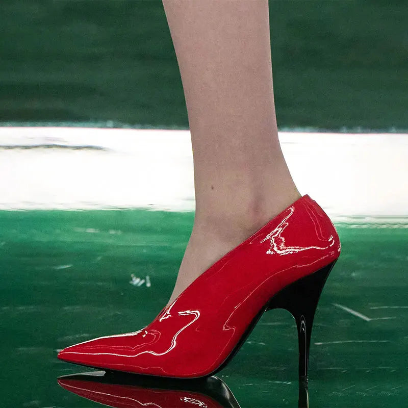 European and American Style Slim High Heels with Toe Caps, Women's Fashionable Outer Wear, Shallow Patent Leather Single Shoes