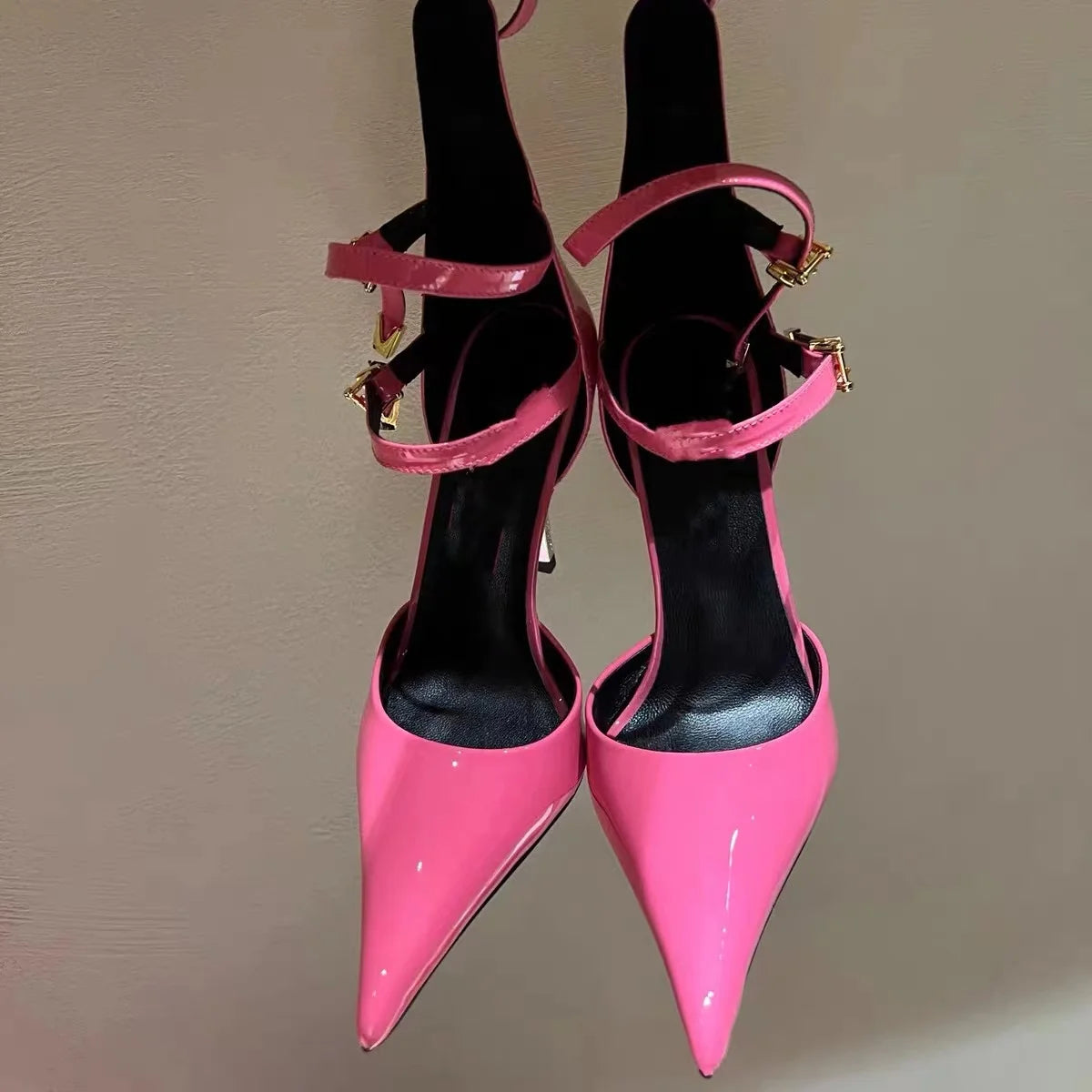 Women's High-end Metal Thin High-heeled Pointed Sandals Fashion Models Sexy Nightclub Party Shoes Wedding Red High-heeled Shoes