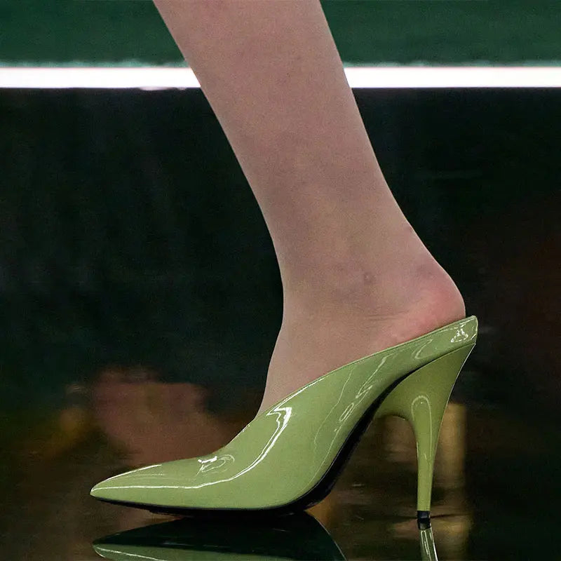 European and American Style Slim High Heels with Toe Caps, Women's Fashionable Outer Wear, Shallow Patent Leather Single Shoes