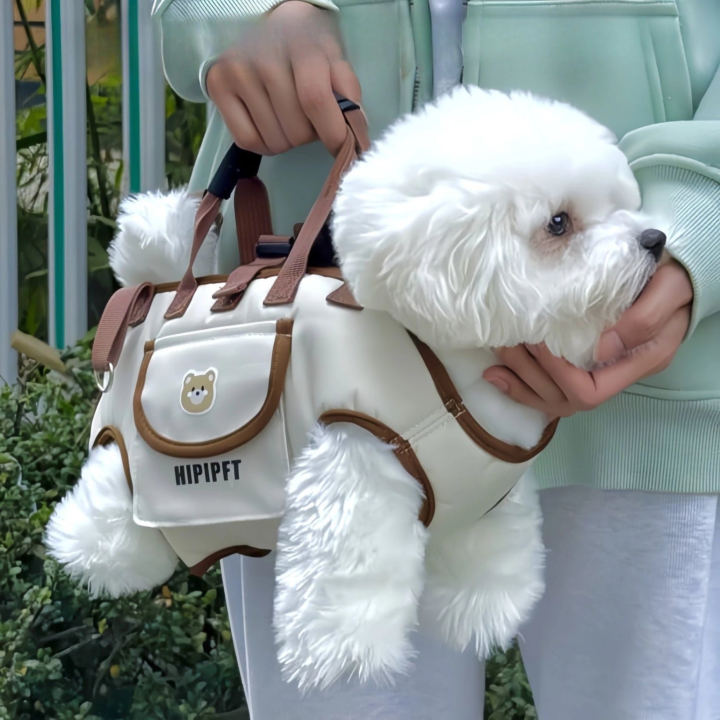 Cat and Dog Backpacks: Outdoor Portable Breathable Pet Traction Backpacks, Handheld and Crossbody