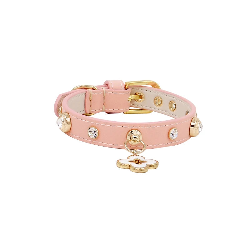 Pet Collars Crystal Charm Free Soft Genuiner Leather Big Diamond Dogs Cats Puppy Collars Necklace Poodle Papillon Chihuahua