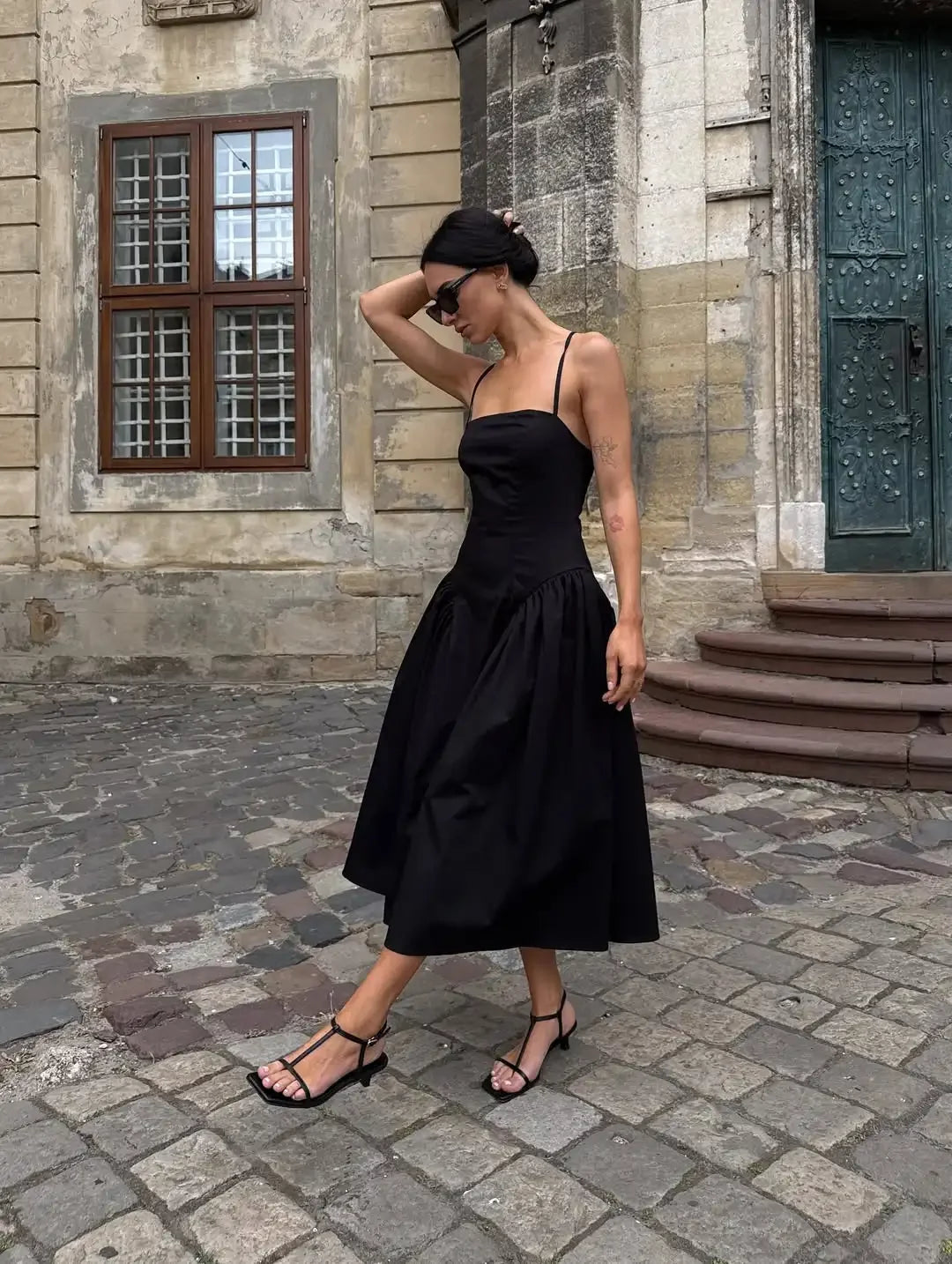Solid Pleated Sling Dress Women Elegant Sleeveless Backless Off Shoulder Patchwork Midi Dresses 2026 Lady Vacation Street Robe