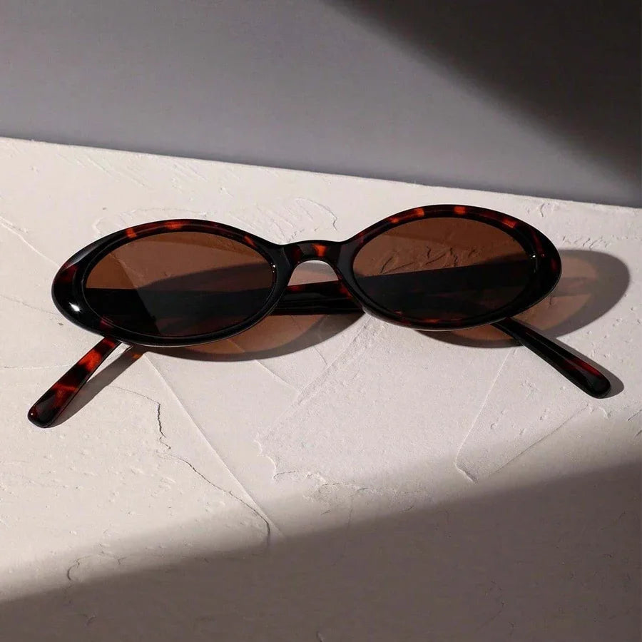 1pcs2026Sexy Small Oval Women's Sunglasses 2025 New Fashion Leopard Brown Hot Sun Glasses Female Retro Colorful Shade Eyeglass